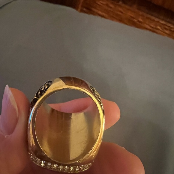 Boston Red Socks 2013 World Series Ring, men’s size 11.5, good condition - Picture 5 of 7